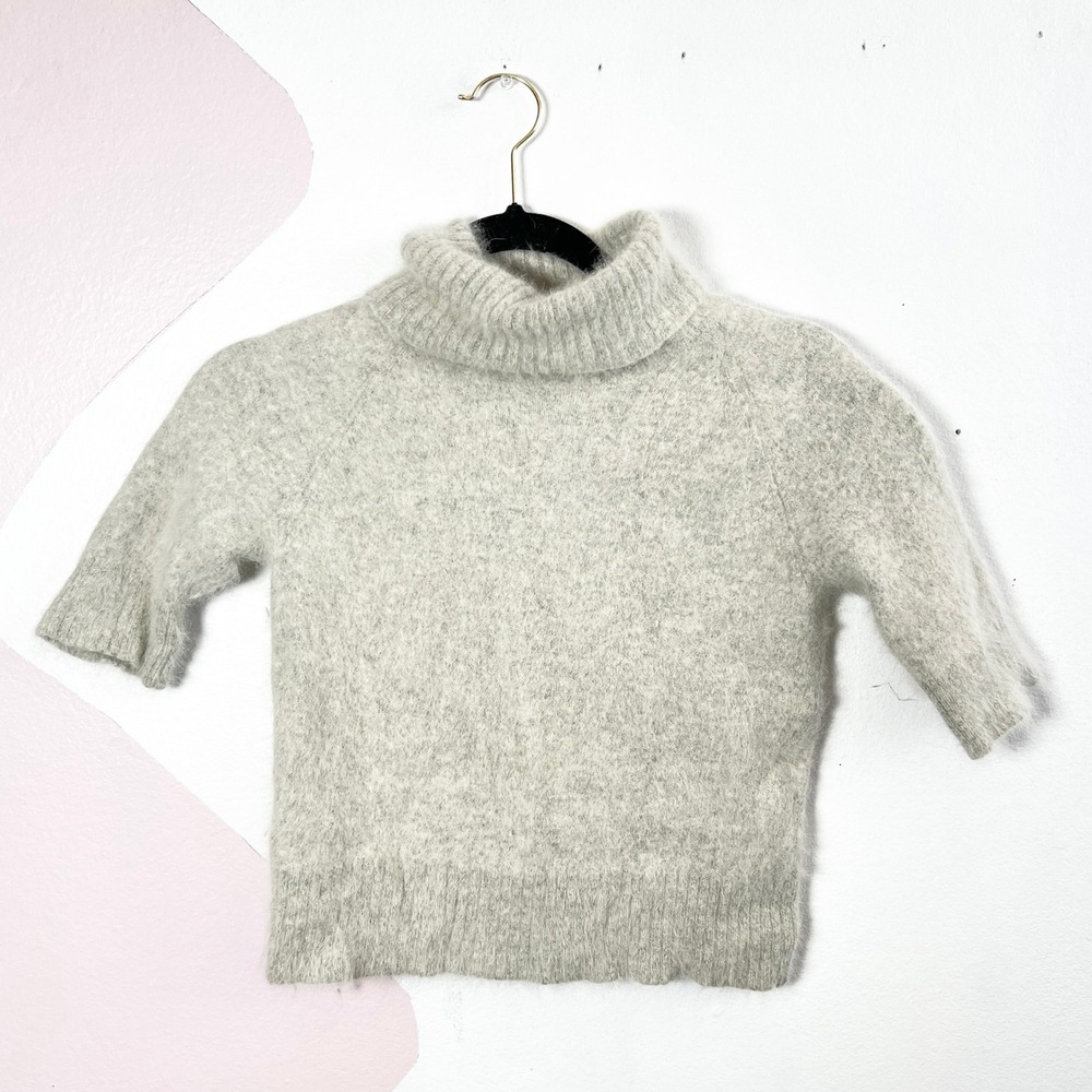 The Limited Gray‎ Turtle Neck Sweater Sz Medium Rabbit Hair Angora